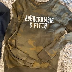 Abercrombie Crewneck Sweatshirts Size S